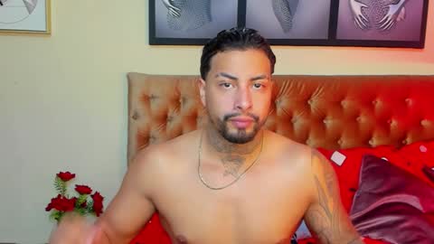 Snapshot of bastian_jones1 chatting on 25, 12, 2024 bastian_jones1 online show from 25, 12, 2024