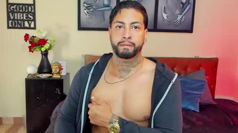 Snapshot of bastian_jones1 chatting on 6, 3, 2025 bastian_jones1 online show from 6, 3, 2025