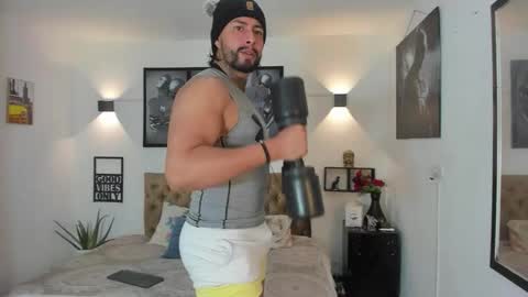 bastian_jones1 online show from 7, 11, 2025