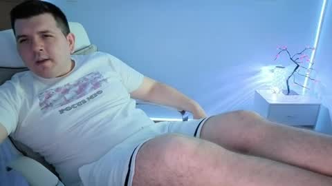 Snapshot of basystem8 chatting on 29, 5, 2026 BASY online show from 29, 5, 2026