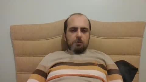 Snapshot of bayto chatting on 7, 1, 2025 bayto online show from 7, 1, 2025