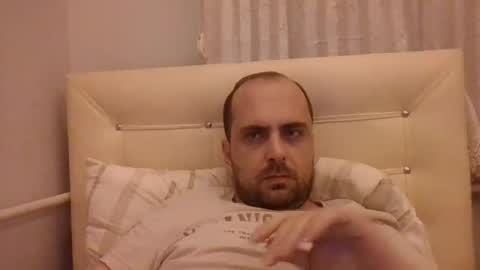 Snapshot of bayto chatting on 4, 2, 2025 bayto online show from 4, 2, 2025