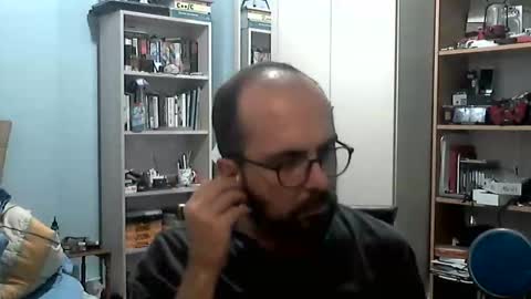 Snapshot of bayto chatting on 13, 9, 2025 bayto online show from 13, 9, 2025