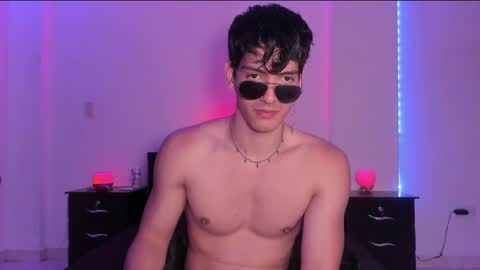 Valentino online show from 25, 1, 2025