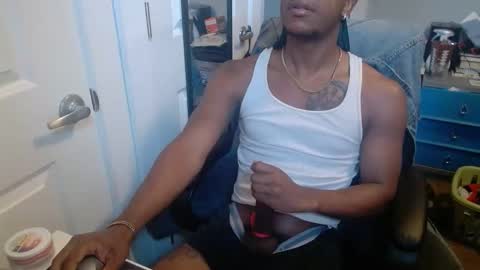 Snapshot of bbc_elrey chatting on 28, 4, 2026 Racks online show from 28, 4, 2026