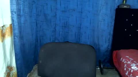 Snapshot of bbc_muscular chatting on 5, 3, 2025 camilo online show from 5, 3, 2025
