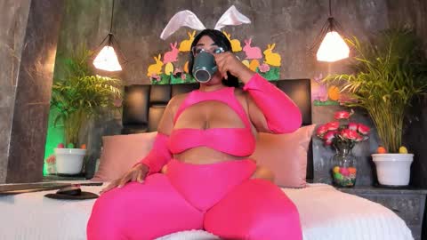 Bbwlatina01 online show from 27, 3, 2026