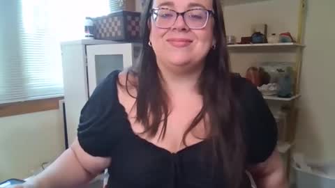 Snapshot of bbwsophiecooks chatting on 8, 5, 2026 Sophie BBW online show from 8, 5, 2026