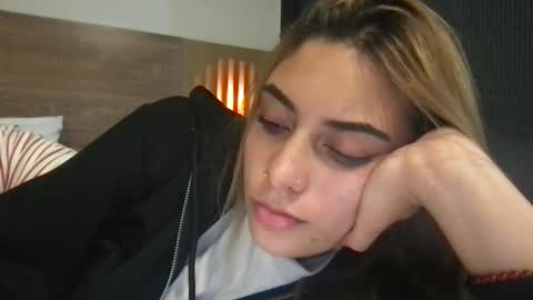 Snapshot of bbypiamia chatting on 29, 3, 2026 bbypiamia online show from 29, 3, 2026