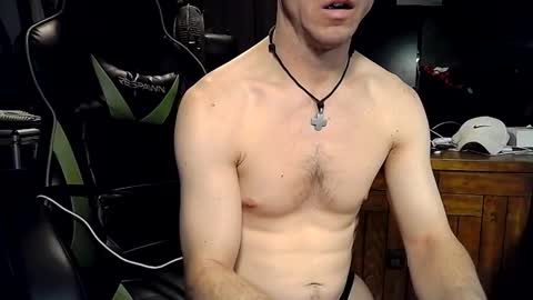 Snapshot of bchillin28 chatting on 8, 2, 2026 bchillin28 online show from 8, 2, 2026