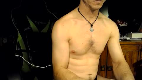 Snapshot of bchillin28 chatting on 18, 2, 2026 bchillin28 online show from 18, 2, 2026