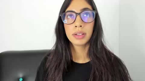 Snapshot of bdanevil chatting on 12, 12, 2024 daniela villamizar online show from 12, 12, 2024