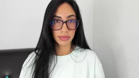 Snapshot of bdanevil chatting on 30, 12, 2024 daniela villamizar online show from 30, 12, 2024