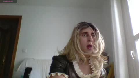 Snapshot of bdsmlatexlover chatting on 10, 5, 2026 bdsmlatexlover online show from 10, 5, 2026