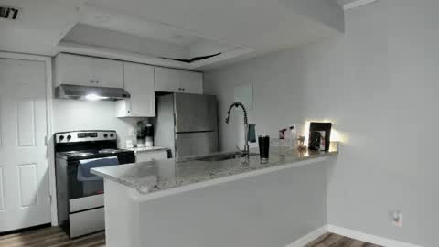 beaniebaby2 online show from 20, 4, 2026