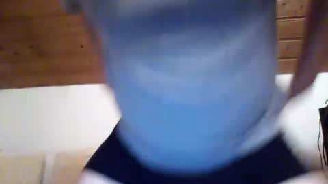 Snapshot of bear037 chatting on 28, 12, 2024 bear037 online show from 28, 12, 2024