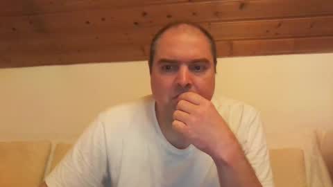 Snapshot of bear037 chatting on 30, 9, 2025 bear037 online show from 30, 9, 2025