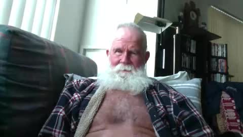 beardbushy online show from 25, 5, 2026