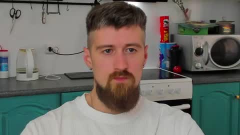Snapshot of bearded_legend chatting on 23, 6, 2026 Zeus online show from 23, 6, 2026