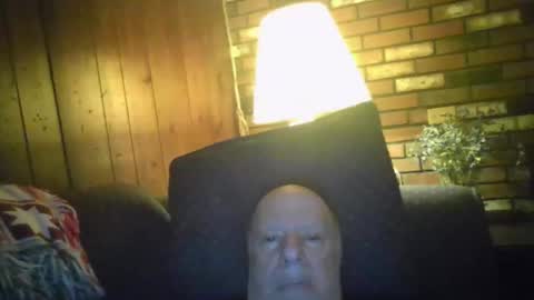 Snapshot of bearmantitsx chatting on 14, 11, 2025 Please suck my nipples and cam with me now to a hot orgasm together on cam online show from 14, 11, 2025