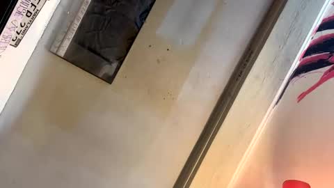 Mikes room online show from 12, 4, 2026