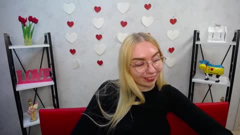 BeatriceFlyy online show from 11, 12, 2024