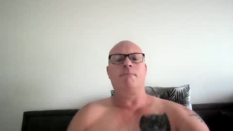 Snapshot of beatsboy87 chatting on 7, 2, 2025 beatsboy87 online show from 7, 2, 2025
