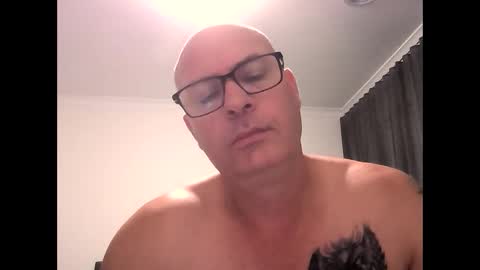 Snapshot of beatsboy87 chatting on 28, 2, 2025 beatsboy87 online show from 28, 2, 2025