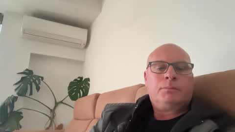 Snapshot of beatsboy87 chatting on 1, 8, 2026 beatsboy87 online show from 1, 8, 2026