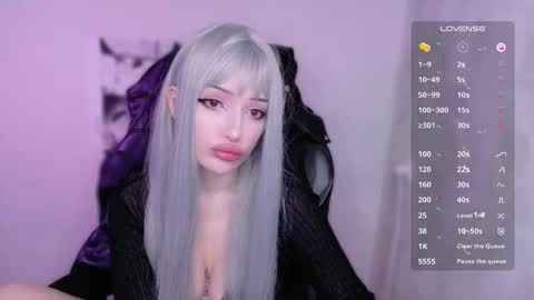 Snapshot of beaty_lilith chatting on 9, 10, 2025 beaty_lilith online show from 9, 10, 2025