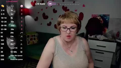 Snapshot of beautiful_lina7 chatting on 18, 2, 2025 your Lana online show from 18, 2, 2025