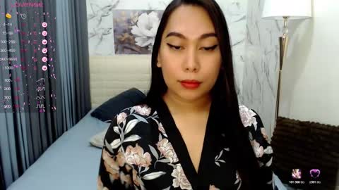 Snapshot of beautiful_woman_in_asia chatting on 15, 3, 2026 Im Kim and Im Single in real life online show from 15, 3, 2026
