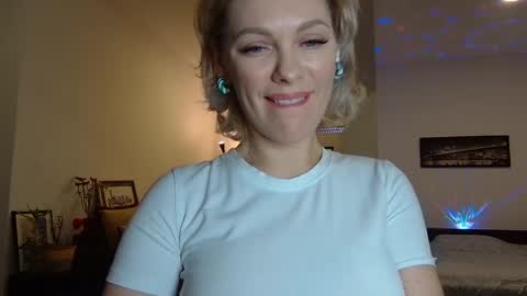 Beautifulkollette online show from 30, 1, 2025