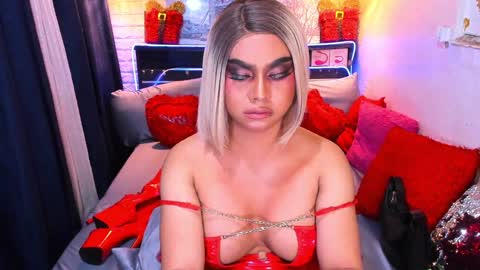 Snapshot of beautifulstrangerts chatting on 26, 1, 2025 Queen Alexa online show from 26, 1, 2025