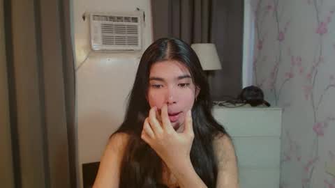 TRIXIE online show from 4, 4, 2026