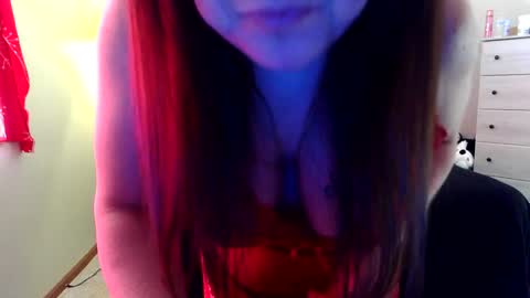 Snapshot of beautifulxxdisaster22 chatting on 11, 2, 2026 kalysta online show from 11, 2, 2026
