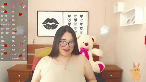 beautty_pink online show from 25, 1, 2025