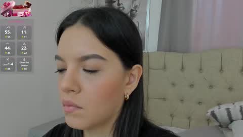 Ariana Reyes online show from 1, 3, 2025