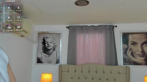 Ariana Reyes online show from 4, 10, 2025