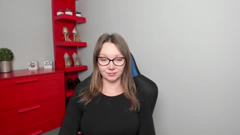 Zoe online show from 8, 10, 2025