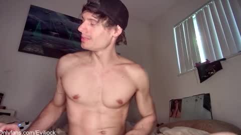 bebe  dust online show from 19, 10, 2025