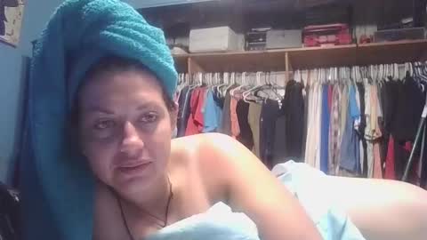 beccabee37 online show from 3, 10, 2025