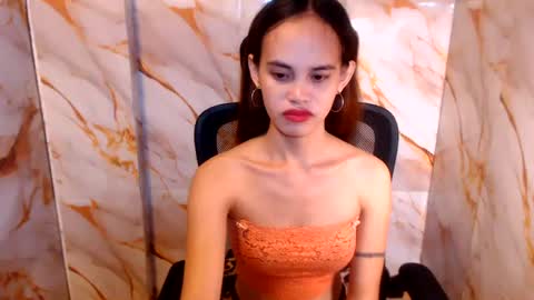 Snapshot of beccamiller22 chatting on 5, 7, 2026 becca online show from 5, 7, 2026