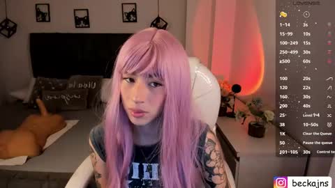 Marzhie online show from 6, 3, 2025