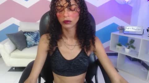 becky_lynch_102 online show from 14, 11, 2025