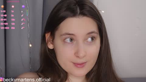 BeckyMartens come join me on    while im offline here  online show from 3, 2, 2026