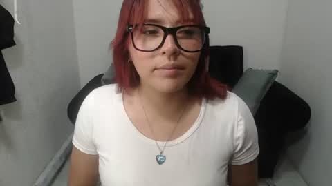 Snapshot of beckysexyhot69 chatting on 1, 7, 2026 beckysexyhot69 online show from 1, 7, 2026
