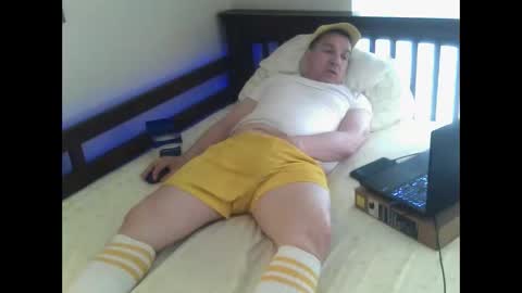 Bedwetboys online show from 25, 5, 2026