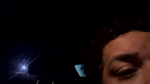 Snapshot of beezc12 chatting on 2, 2, 2025 beezc12 online show from 2, 2, 2025