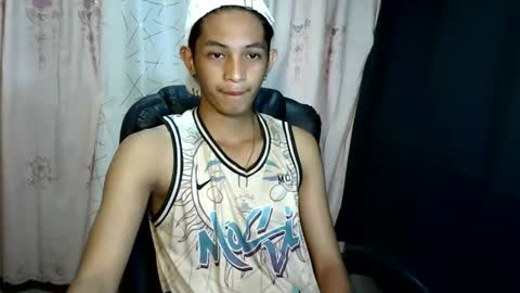 Snapshot of bejjs_08 chatting on 18, 3, 2026 brandonjames online show from 18, 3, 2026